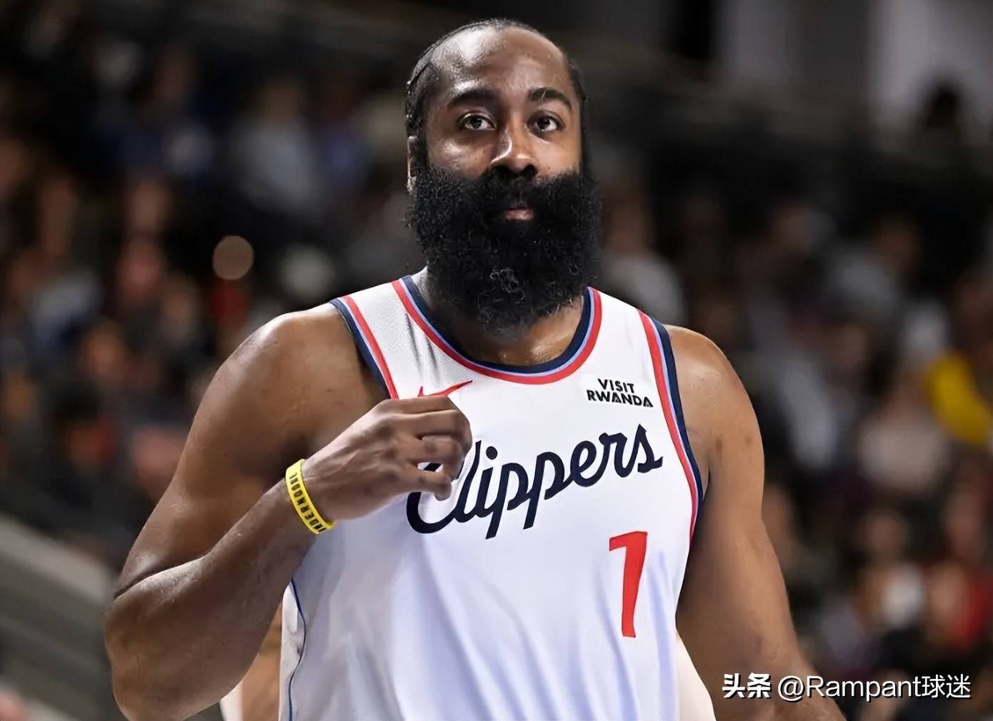 爱游戏APP下载关于哈登连续三场比赛得分超过连败赛前达拉斯独行侠备战社区盾，现场解说直呼：Uzi连续十五场比赛得分超过逆转的信息